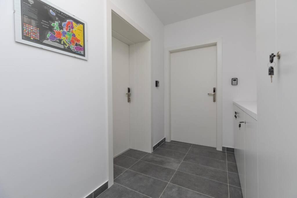 Apartment Viko Split Bagian luar foto
